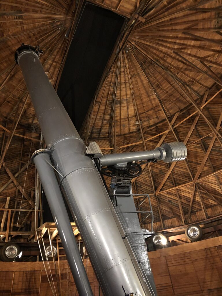 Lowell-Observatorium-in-Flagstaff-Arizona-Road Trip-USA-TRUE-amerika-america-amerika-rundreisen-usa-kanada-reiseveranstalter-individuelle-usa-reisen-abenteuer-stars-hollywood-movie-blockbuster-golden-gate-brigde-freiheitsstatue