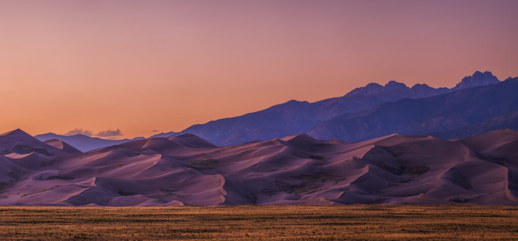 Great-Sand-Dunes-Nationalpark-in-Mosca-Colorado-USA-TRUE-amerika-america-amerika-rundreisen-usa-kanada-reiseveranstalter-individuelle-usa-reisen-abenteuer-stars-hollywood-movie-blockbuster-golden-gate-brigde-freiheitsstatue