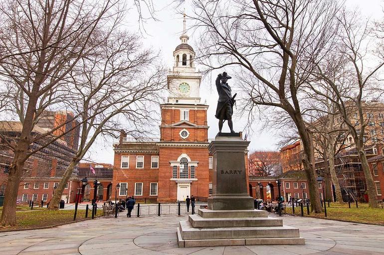 Constitutional-Walking-Tour-in-Philadelphia-Pennsylvania-USA-TRUE-amerika-america-amerika-rundreisen-usa-kanada-reiseveranstalter-individuelle-usa-reisen-abenteuer-stars-hollywood-movie-blockbuster-golden-gate-brigde-freiheitsstatue