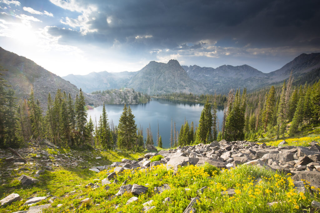 Steamboat-Summer-Gilpin-Lake-Routt-National-Forrest-Colorado-USA-TRUE-amerika-america-amerika-rundreisen-usa-kanada-reiseveranstalter-individuelle-usa-reisen-abenteuer-stars-hollywood-movie-blockbuster-golden-gate-brigde-freiheitsstatue