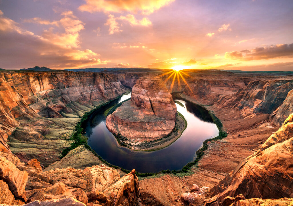 Horseshoe-Bend-Credit-Arizona-Office-of-Tourism-USA-TRUE-amerika-america-amerika-rundreisen-usa-kanada-reiseveranstalter-individuelle-usa-reisen-abenteuer-stars-hollywood-movie-blockbuster-golden-gate-brigde-freiheitsstatue