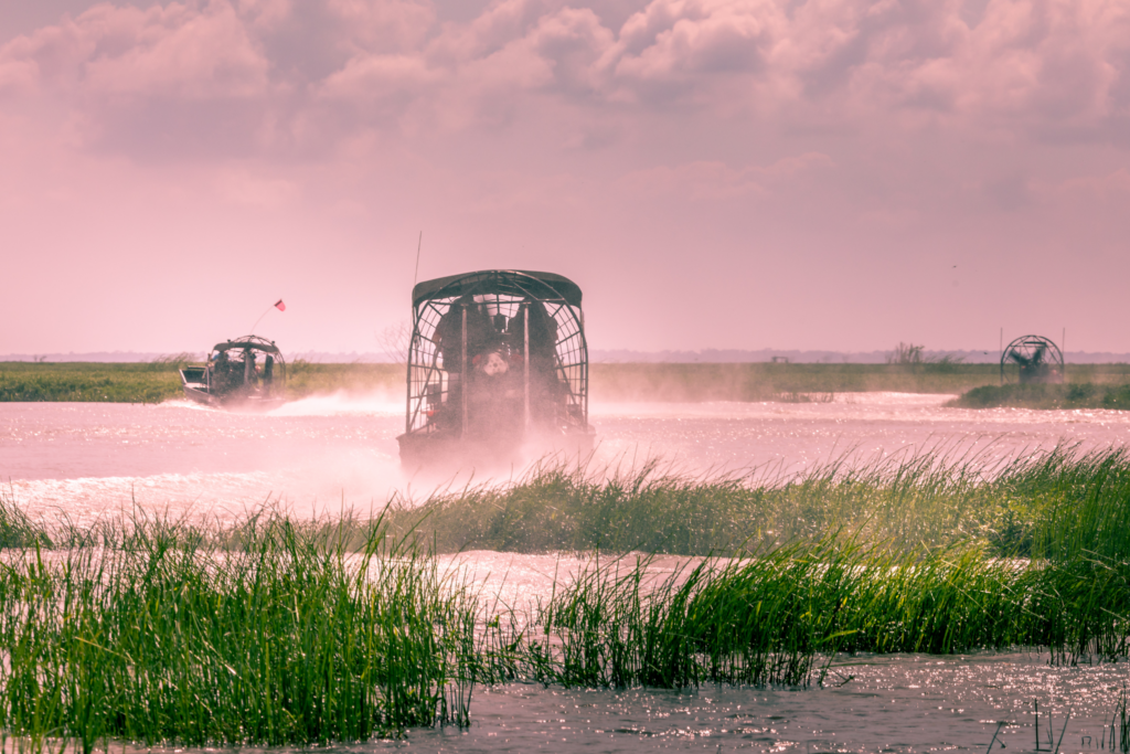 Everglades-Air-Boat-Tour-Florida-USA-TRUE-amerika-america-amerika-rundreisen-usa-kanada-reiseveranstalter-individuelle-usa-reisen-abenteuer-stars-hollywood-movie-blockbuster-golden-gate-brigde-freiheitsstatue